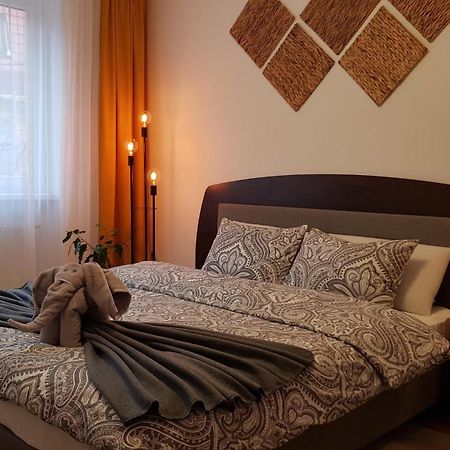 Tusmorez Central Apartment Marosvásárhely Kültér fotó